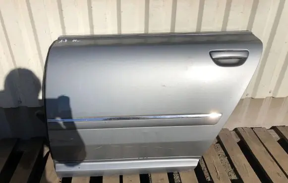 Audi A8 S8 D3 4E Rear door