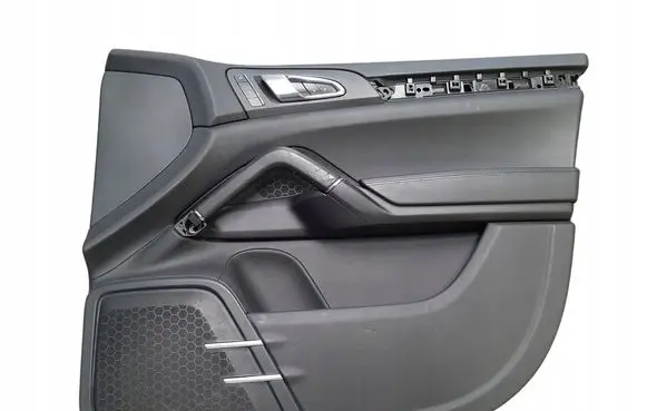 Porsche Cayenne (92A) Front door card panel trim 7P5867012D