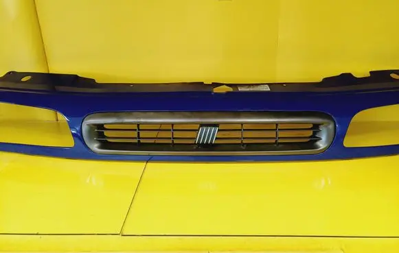 Fiat Ulysse Front bumper upper radiator grill 1852405101