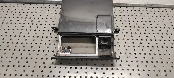 Car ashtray
