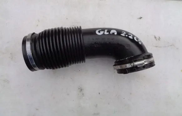 Mercedes-Benz GLA W156 Air intake hose/pipe A6510902242