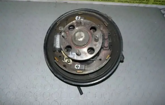 Honda Civic Drum brake (rear) 