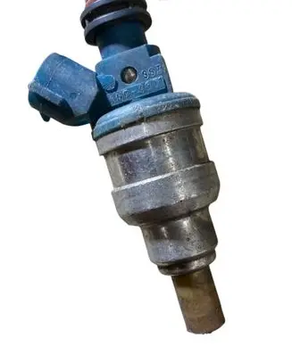 Dacia Logan I Fuel injector TNP480