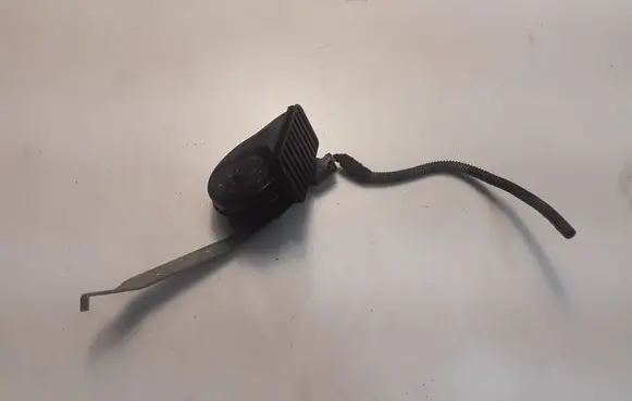 Opel Insignia B Horn signal 39088255
