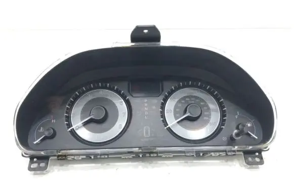 Honda Odyssey Speedometer (instrument cluster) 78100-TK8-A220-M1