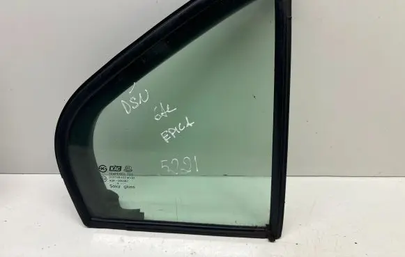 Chevrolet Epica Rear side window