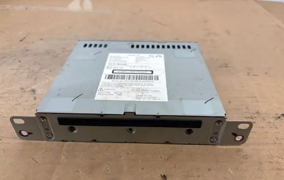 Citroen DS4 Radio/CD/DVD/GPS head unit PU3916B 9805593680 039374500