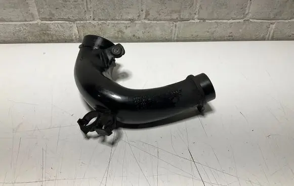 BMW X5 E70 Intercooler hose/pipe 7583715 23557610