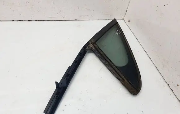 Peugeot 508 Front door vent window glass four-door DOT481AS2M540 E000002 43R000112