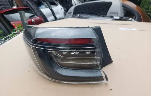 Renault Clio V Rear/tail lights 265554288R 71437F 233045515