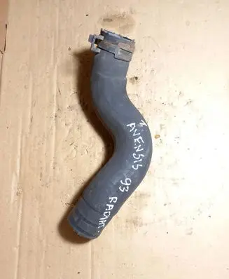 Toyota Avensis T250 Engine coolant pipe/hose