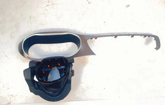 Chrysler Pacifica Dashboard trim 5RL241S6AC 5RL41TRMAA