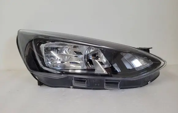 Ford Focus Headlight/headlamp MX7B13E014CC