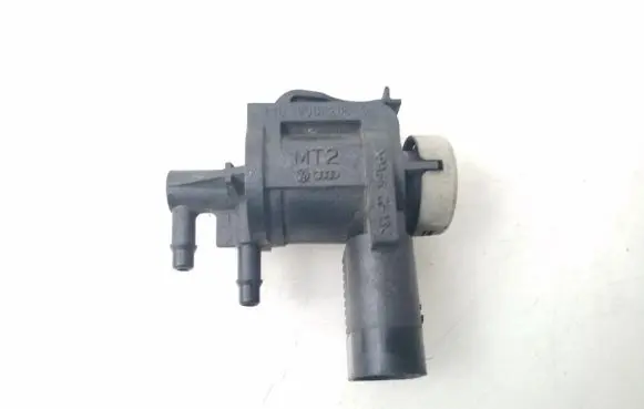 Audi A4 S4 B7 8E 8H Turbo solenoid valve 1J0906283C