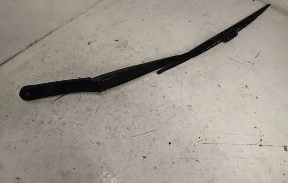 Volkswagen PASSAT B6 Windshield/front glass wiper blade 7456022