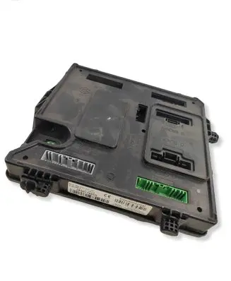 Renault Megane III Comfort/convenience module S180098101 284B17882R
