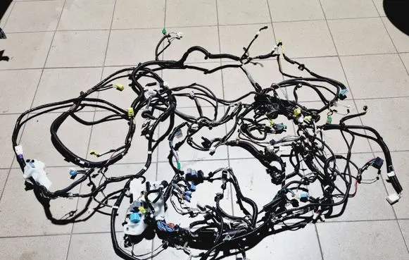 Toyota Aygo AB40 Panel wiring 821610HC30