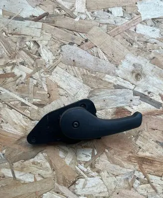 Volvo V40 Engine bonnet (hood) release handle 31278799