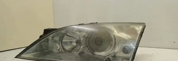 Ford Mondeo Mk III Headlight/headlamp 1S7113006CM 0301174271