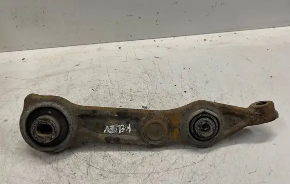 Mercedes-Benz E W211 Front lower control arm/wishbone