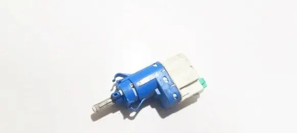 Mazda 3 I Brake pedal sensor switch