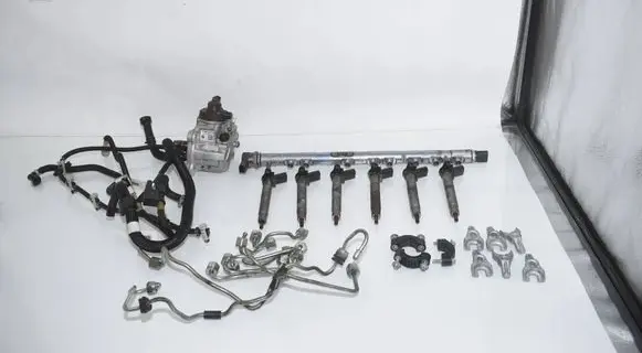 BMW 5 GT F07 Fuel injection system set 7800123 7800124 7805428