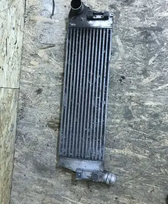 Renault Megane II Intercooler radiator