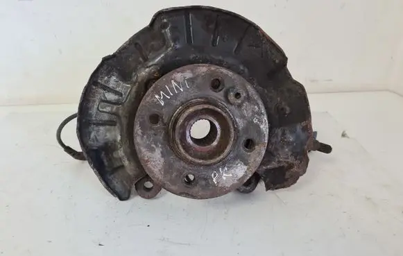 Mini One - Cooper Cabrio R52 Front wheel hub spindle knuckle