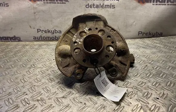 Mercedes-Benz A W168 Front wheel hub