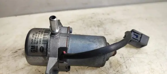 Opel Cascada Vacuum pump 13398752 17497941