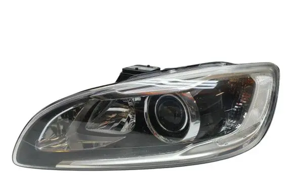 Volvo V60 Headlight/headlamp 90053126 S0015
