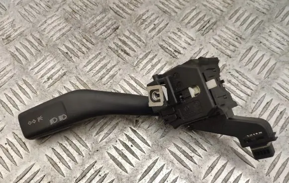 Volkswagen Touran I Indicator stalk 1K0953513