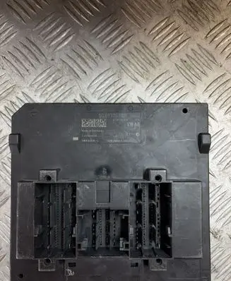 Volkswagen Golf VII Comfort/convenience module 5Q0937084N