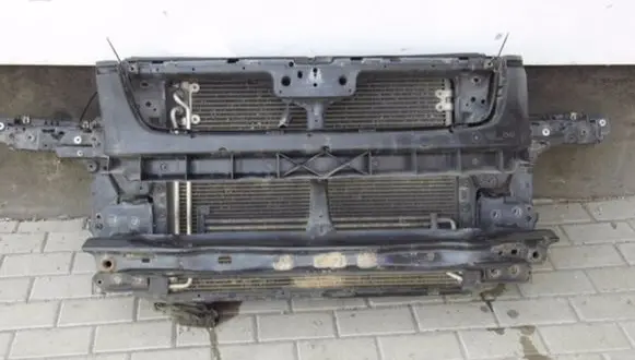 Volkswagen Touareg I Radiator set 