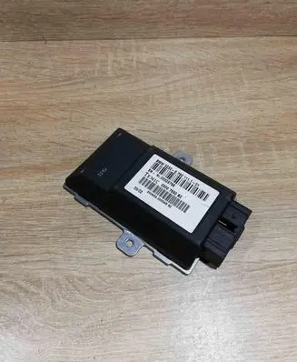 BMW 7 E65 E66 Steering rack control module 6760111