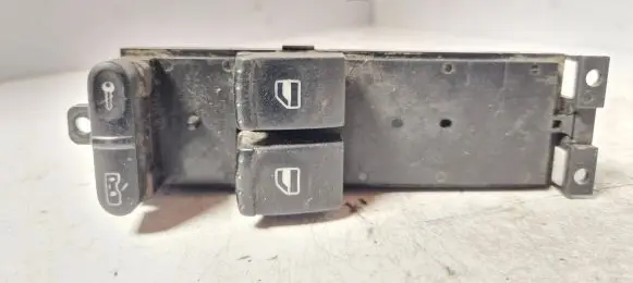 Volkswagen PASSAT B5 Electric window control switch 3b5959793