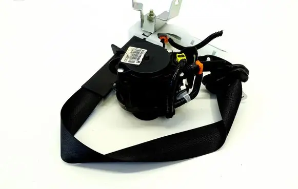 Nissan Leaf II (ZE1) Front seatbelt 640512800B 6442231