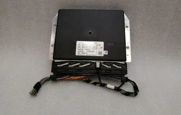 Mercedes-Benz S W221 Air suspension control unit module (rear) A2219009603