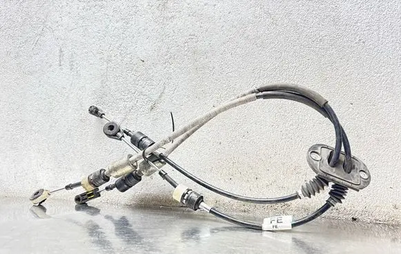 Ford Mondeo MK IV Gear shift cable linkage 7G9R7E395FE