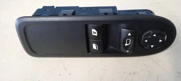 Citroen C3 Electric window control switch 96637530XT