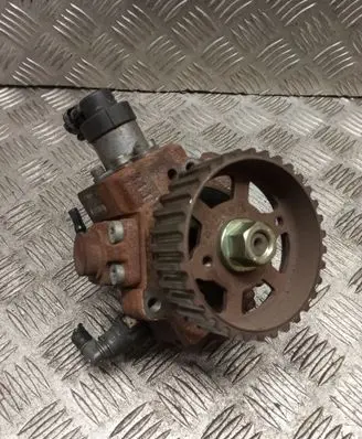 Ford Focus Fuel injection high pressure pump 0445010102 9656300380 006920678698