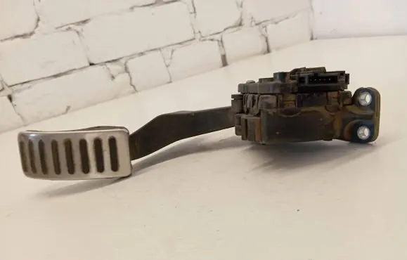 Volkswagen Transporter - Caravelle T5 Accelerator throttle pedal 7H1721503 6PV00849503