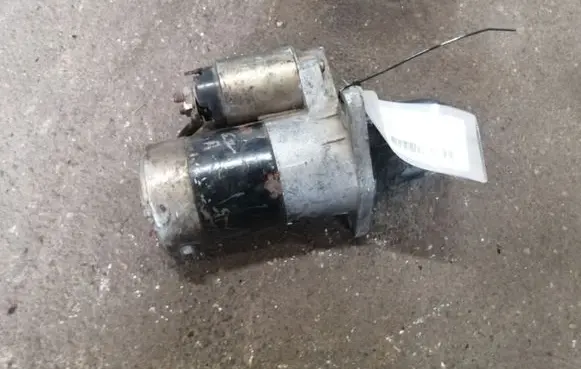 Mazda Xedos 9 Starter motor M1T77081