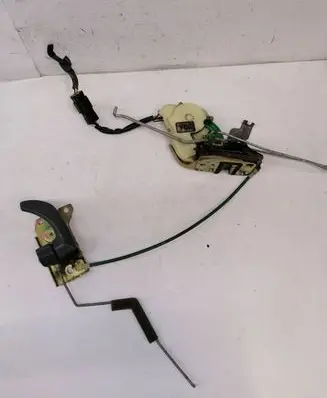 KIA Sorento Front door lock