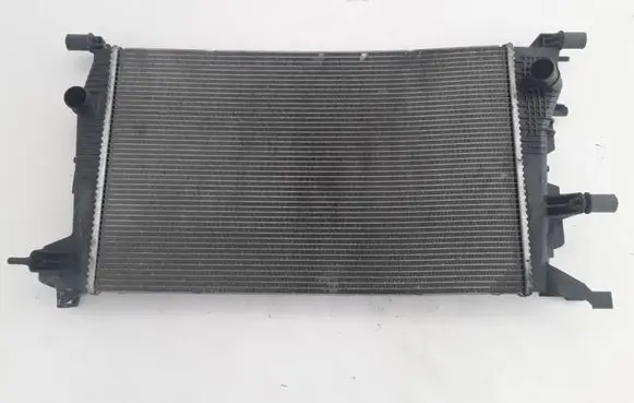 Renault Scenic III - Grand scenic III Coolant radiator