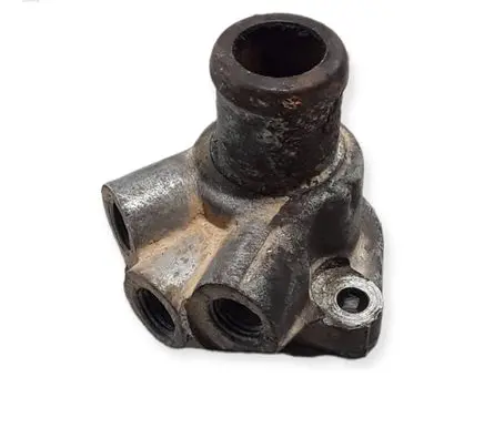 Volkswagen Golf IV Engine coolant pipe/hose 028121145b