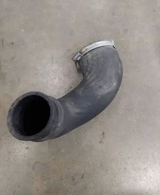 Jeep Compass Intercooler hose/pipe 04891965ab