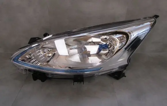 Nissan e-NV200 Headlight/headlamp 260604EA1A 1EL01133411 0113341100779232