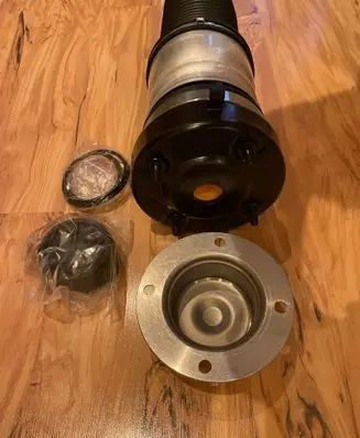 Audi A6 S6 C6 4F Front air suspension shock absorber 4F0616039 4F0616040