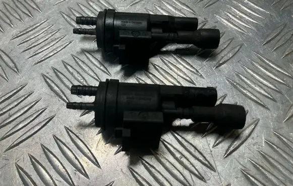Mercedes-Benz C W204 Vacuum valve 0025407097